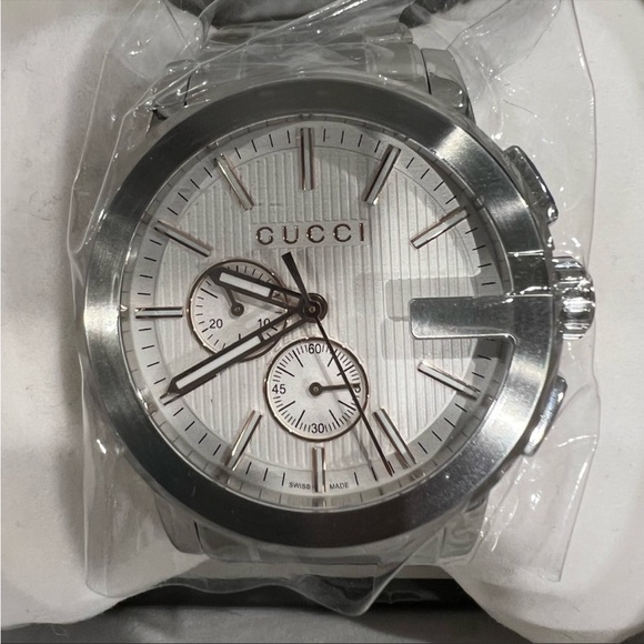 Series: G-Chrono
Reference Number: YA101201 - Picture 3 of 11